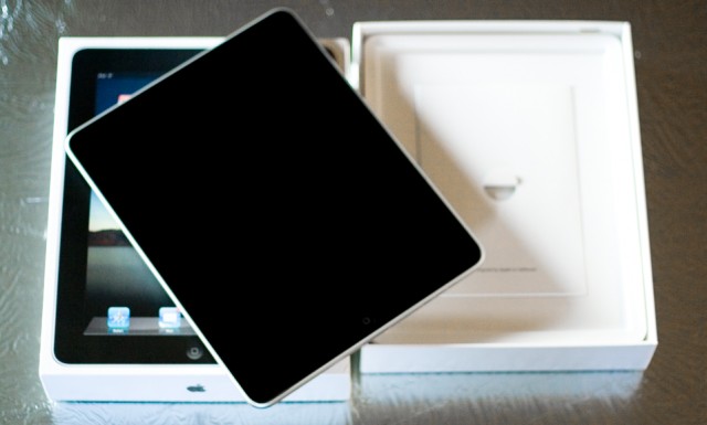 iPad unboxing